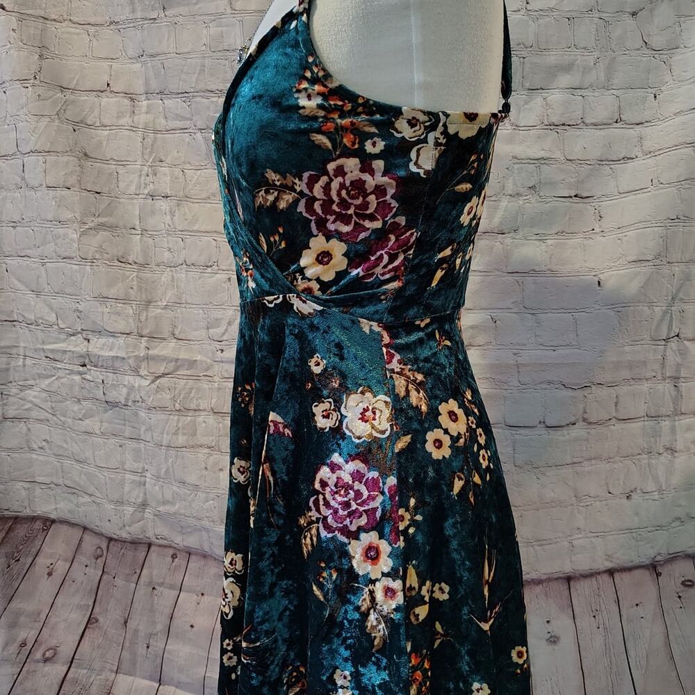 Dress Love Fire Green velvet floral print size Small Junior - Picture 3 of 5